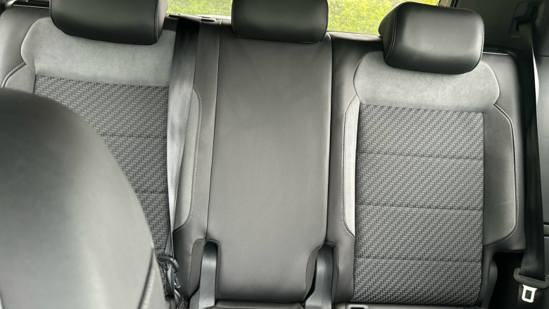 Volkswagen T-Cross 1.6 TDI R-Line 5dr DSG Diesel Estate